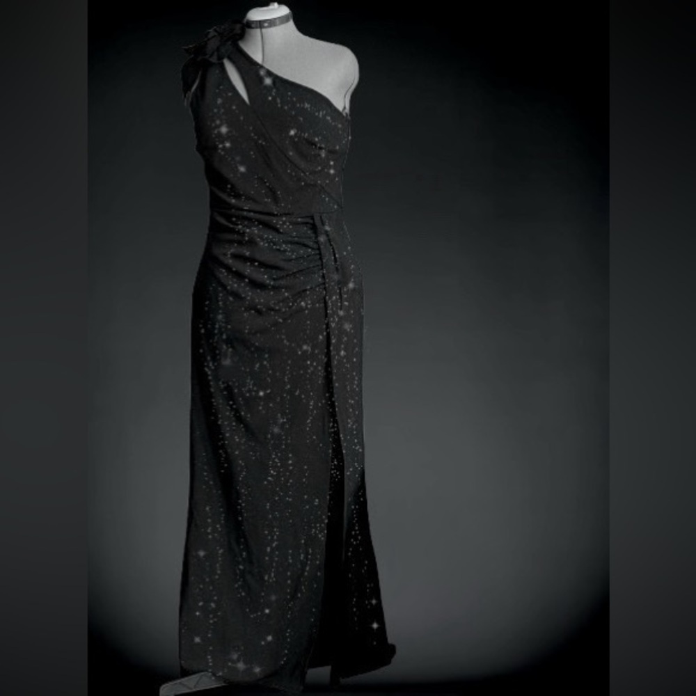 NWT VF Show slit bust ruched sexy evening gown Wmns Sz Lg/Xl